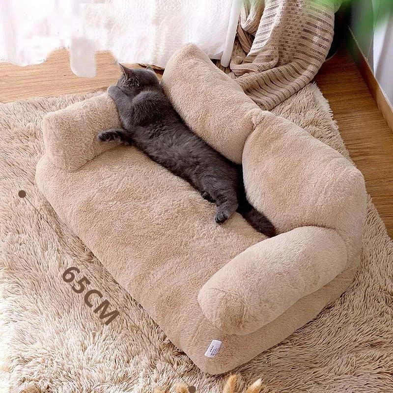 SnuggleSoft Plush Pet Bed for Cats and Small Dogs