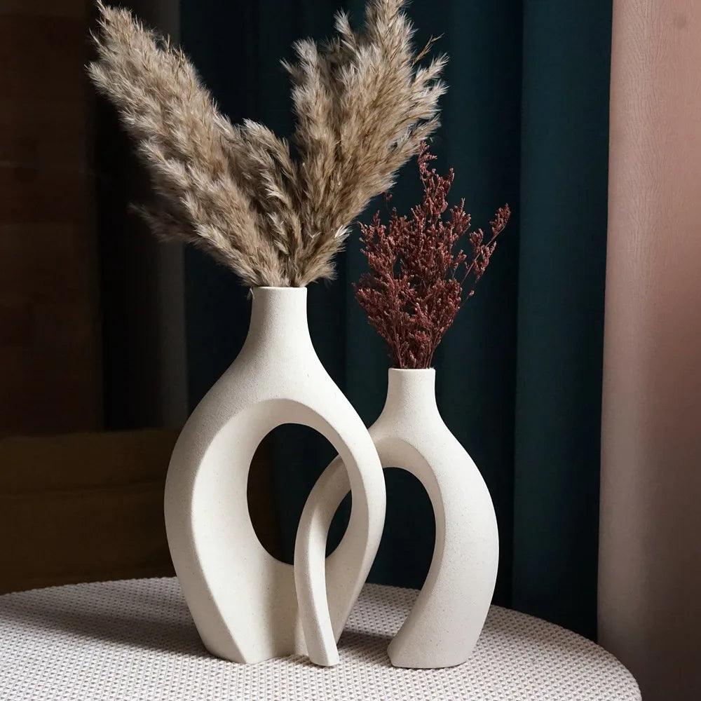 MajesticBloom Modern Ceramic Vase for Home Decor - Universal Fave